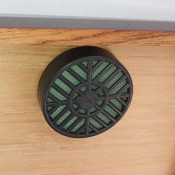 Quality Importers Desktop Cigar Humidor Wood Box with Humidifier 9.5” - Picture 7 of 10